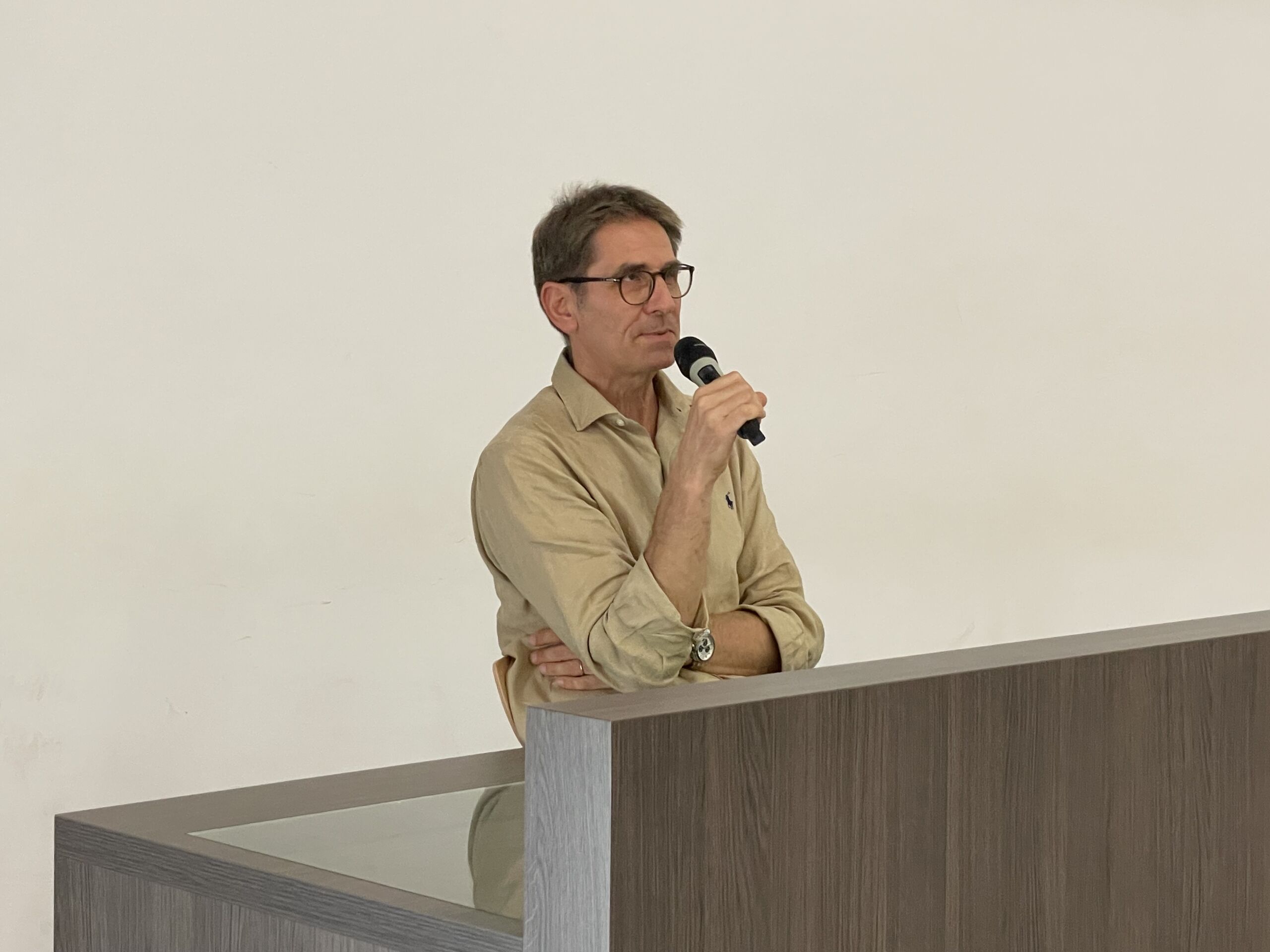 Dr Roland Chvetzoff en conférence